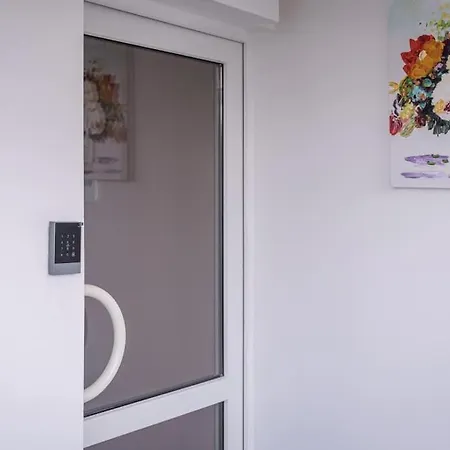 Elisabeth By Pyramid Апартаменти *