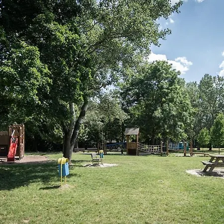 Апартаменти Elisabeth By Pyramid Братислава