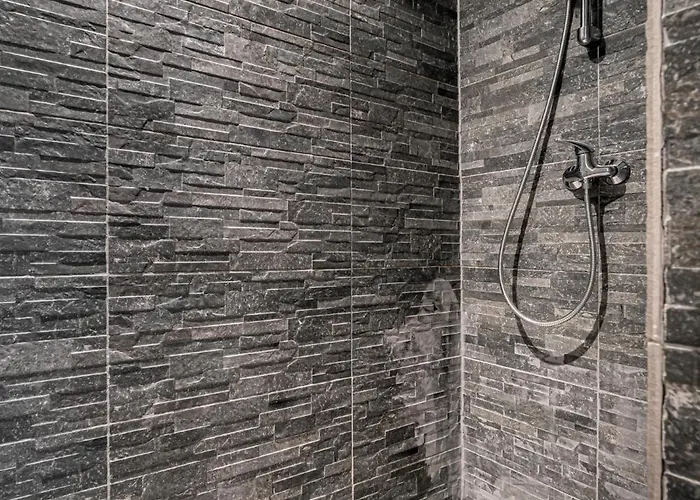 Elisabeth By Pyramid Apartment *