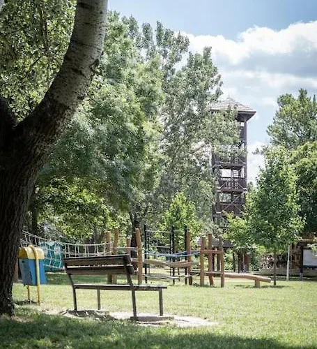 Elisabeth By Pyramid Apartament *